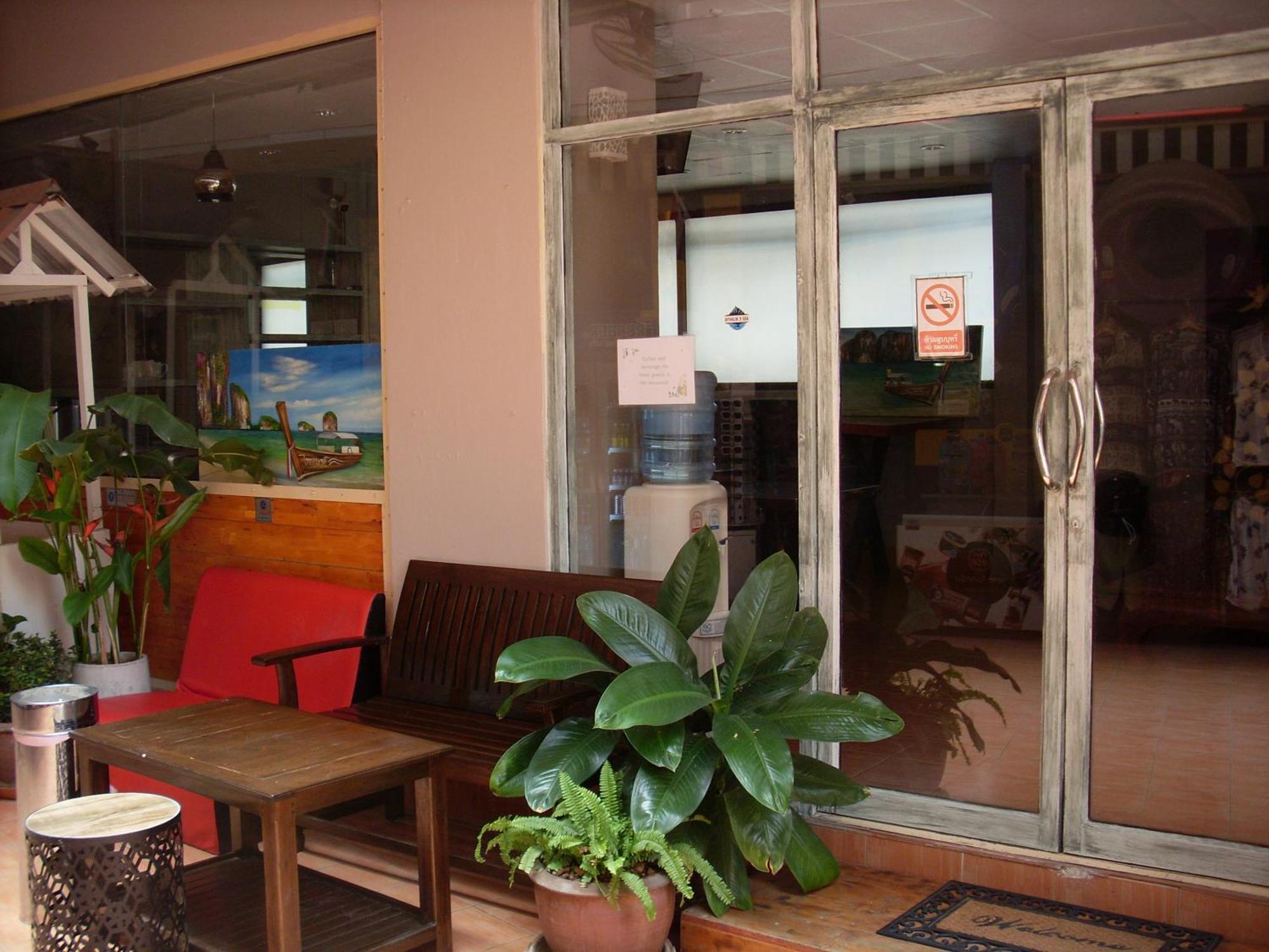 The Taksim Patong Beach Hotel Luaran gambar