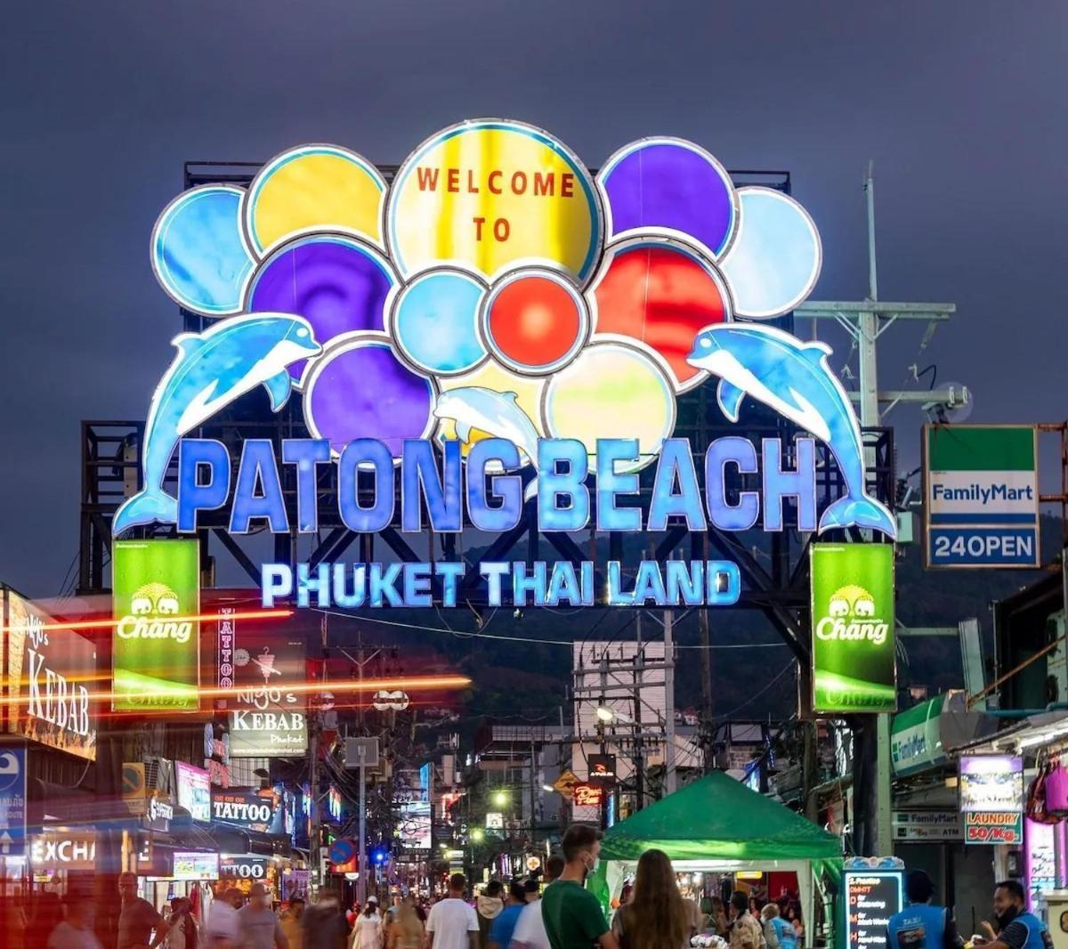 The Taksim Patong Beach Hotel Luaran gambar